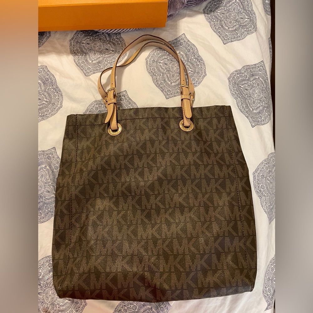 *SOLD*Michael Kors Large Tote